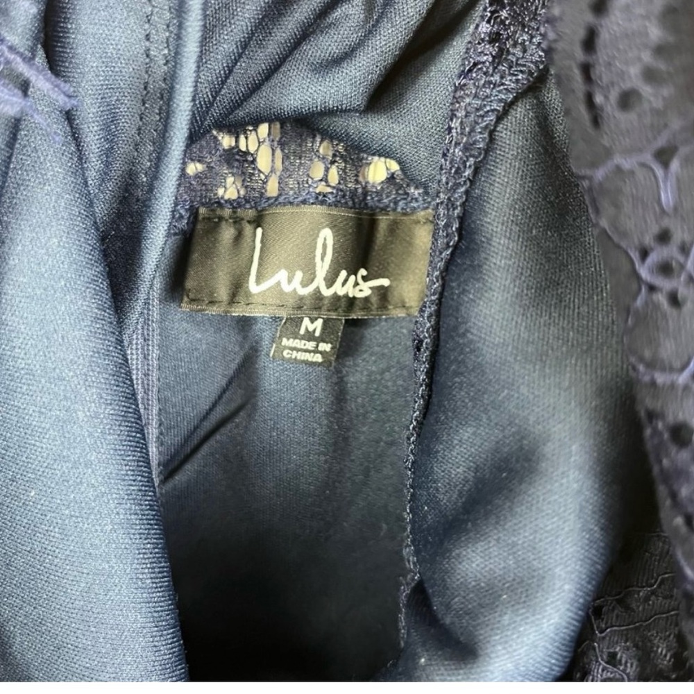 Luluβs deep navy blue dress π - Picture 4 of 5